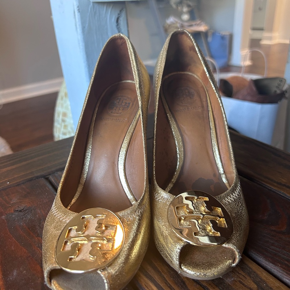 Tory Burch Metallic Gold Peep-Toe Heels